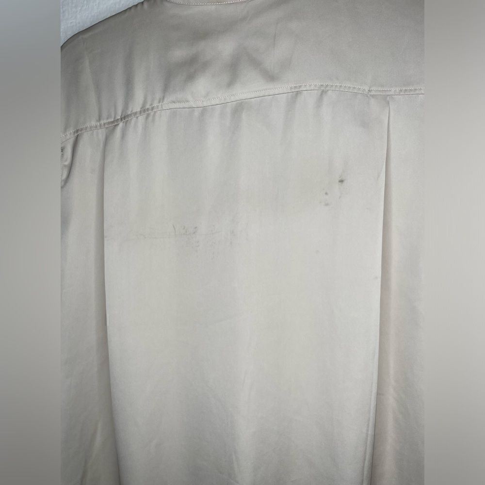 H&M Button Down Blouse - Picture 8 of 8